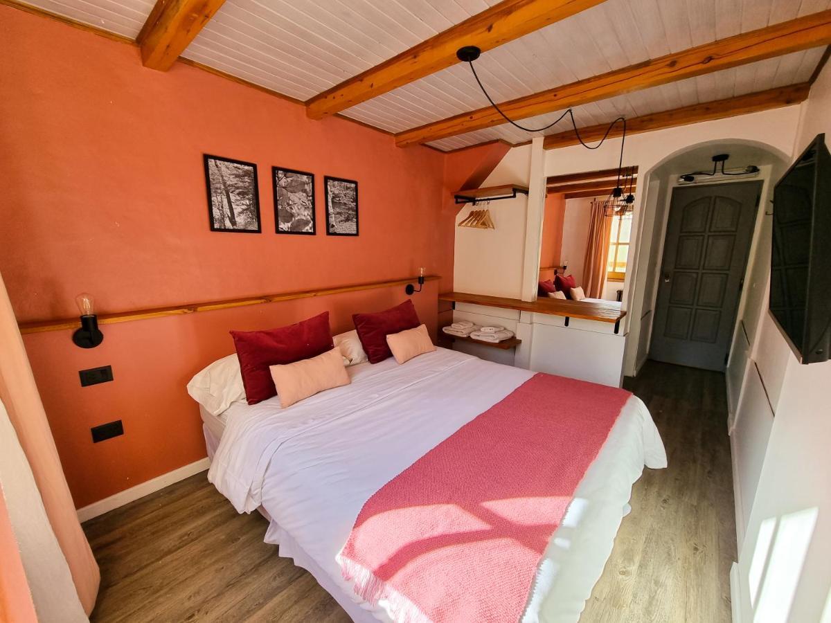 Hosteria Las Lucarnas San Martín de los Andes Exterior foto